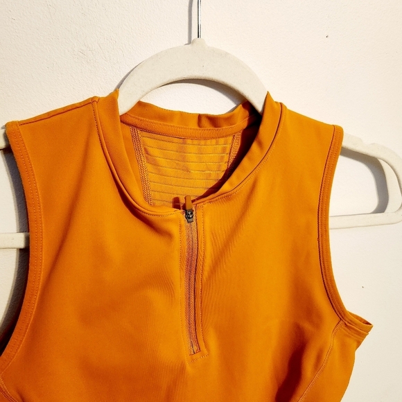 Nike PRO | Women's Orange Dri-Fit Quarter Zip Cropped Sports Bra (Size Medium) - Picture 6 of 11
